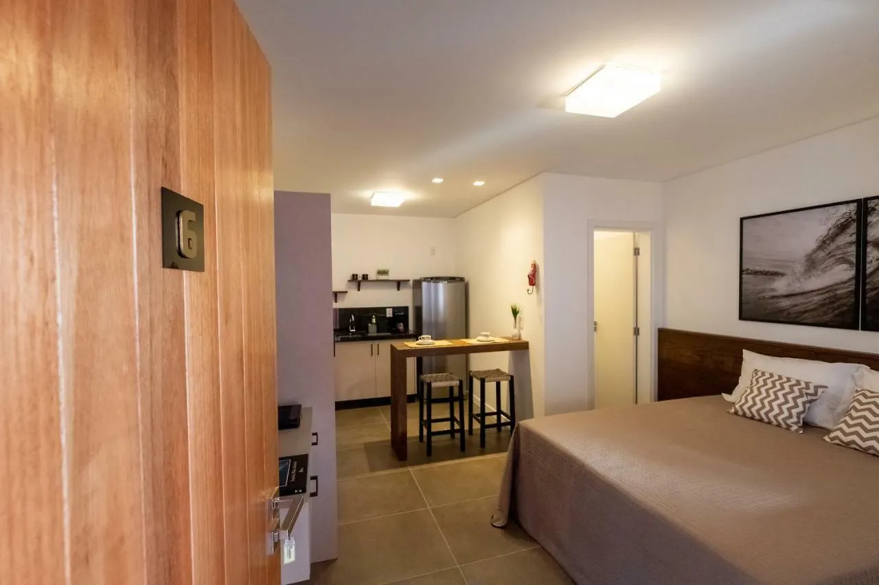Banzai Brava Suites Itajai 0*,